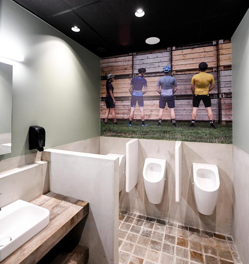 Hotel Cafe Coureur Borgloon Zewnętrze zdjęcie